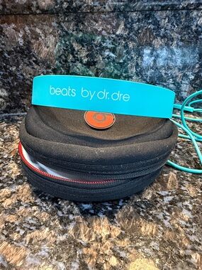 Beats by Dr. Dre Solo HD Wired On-Ear Headphones Solo HD